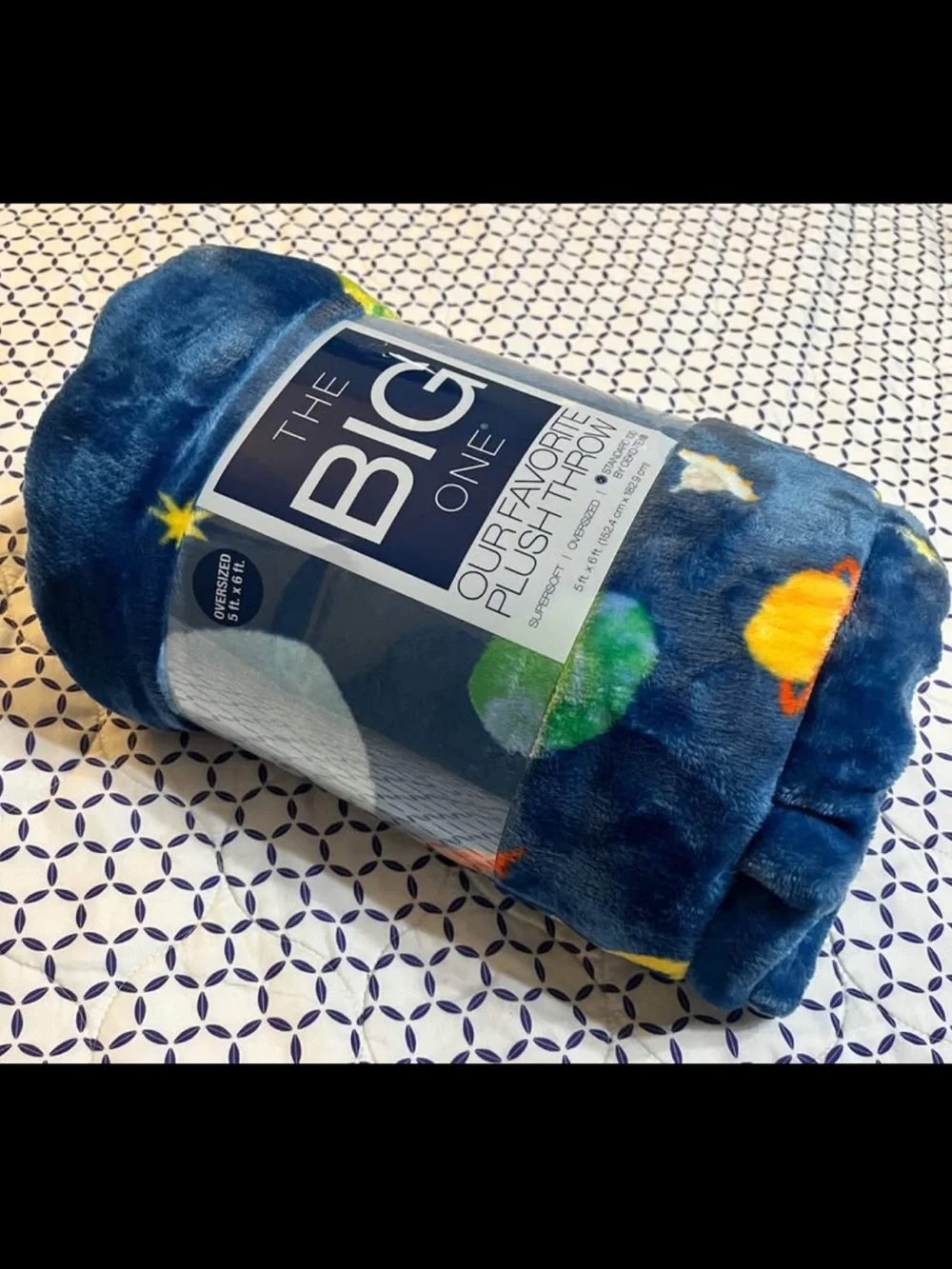NEW The Big One Oversized Blue Space Plush Throw Planets Galaxy Stars Ultra Cozy